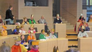 Besuch Sternsinger St. Michael Kieler Landtag 6. Januar