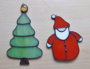 Weihnachtsbaum und Mann